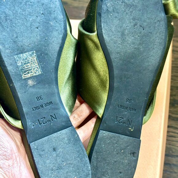 N.21 Raso Knot Flat Embellished Slides In Green Satin - Picture 13 of 16